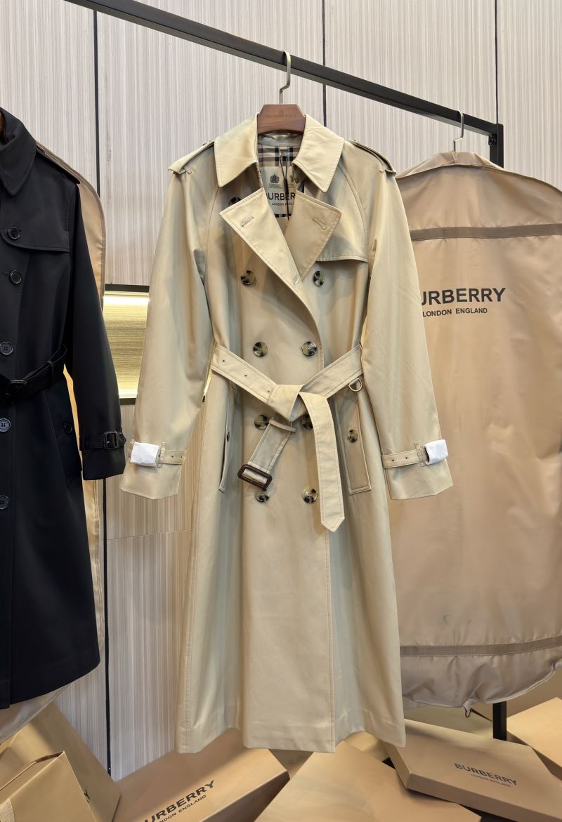 Burberry Outwear